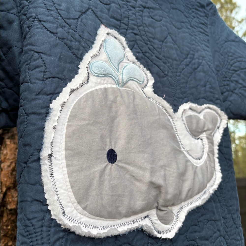 Kids Quilted Hoodie with Whale Design - Picture 3 of 5